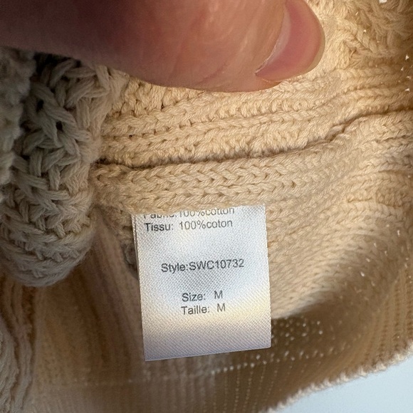 Elan cream colored 100% cotton sweater tank, size medium, never worn - Picture 3 of 3